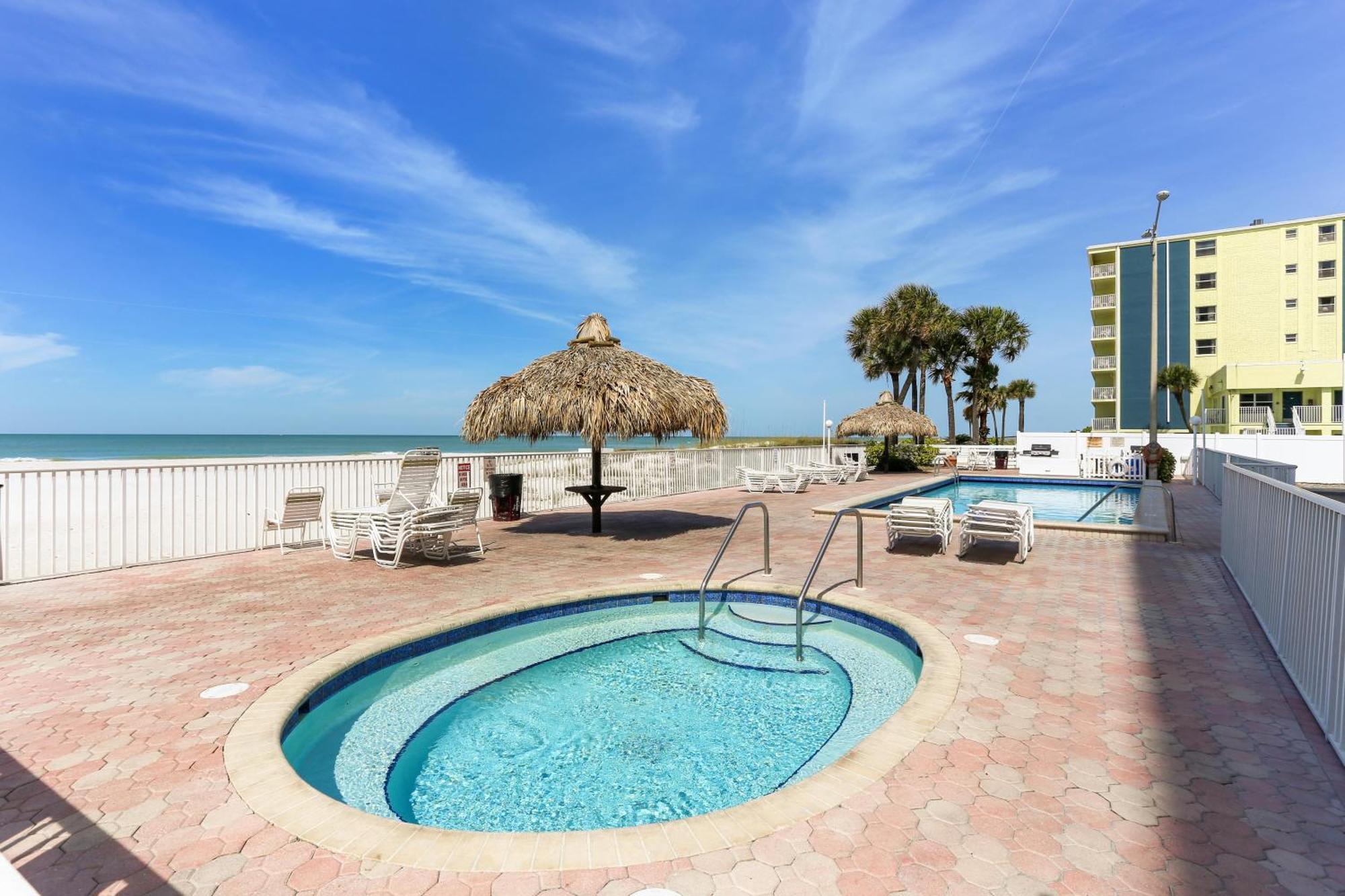 Sea Breeze 401 Villa St. Pete Beach Exteriör bild